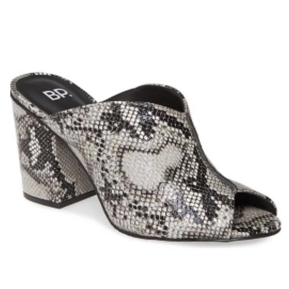 3/$15 BP. TONI NATURAL SNAKE FAUX
LEATHER MULES - Picture 1 of 7